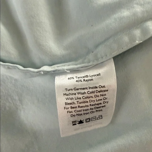 Eddie Bauer Light Blue Button Up Shirt Women’s L Tencel Rayon Soft Casual - Picture 9 of 11